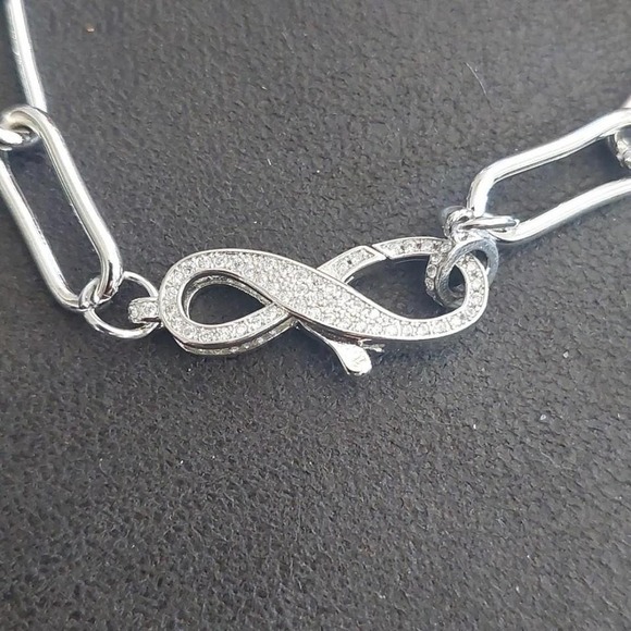 NEW Ashley Stewart Necklace silver-tone‎ - Picture 2 of 5